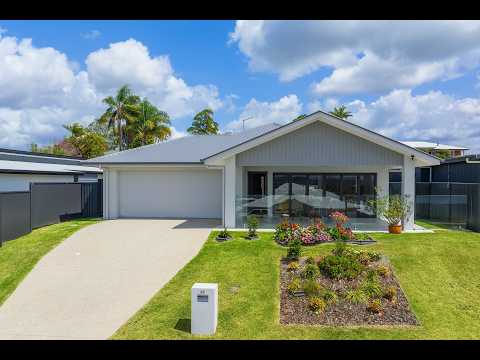 43 Brickfields Crescent, Southside, QLD 4570, 3 rūma, 2 rūma horoi, House