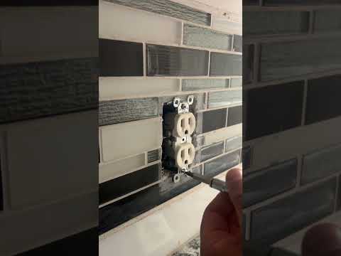 Reversed Polarity. Hot Neutral Reversed.  #shorts