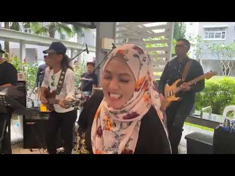 Sepanjang Malam Keresahan - Masnie Mohamed With Nakama Band