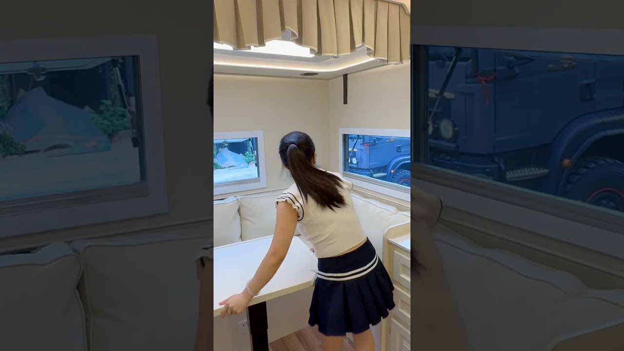 야생에서 혼자 캠핑할 때 모터홈의 역할
