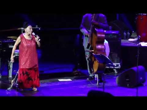 Orquesta Buena Vista Social Club feat. Omara Portuondo & Eliades Ochoa 2013