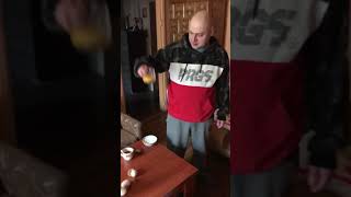 Miniaturka - Bacakoks surowe jajka challenge