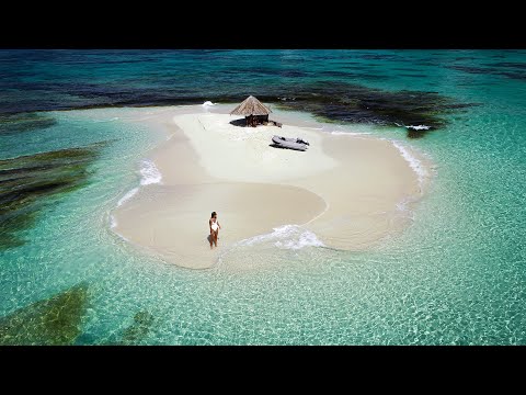 Sailing the GRENADINES - Idyllic Tropical Islands all to ourselves | EP 21 - Sailing Beaver