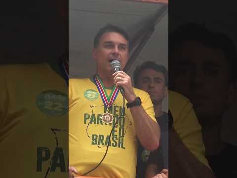 Flávio BOLSONARO visita JUIZ DE FORA en homenaje a su PADRE #shorts
