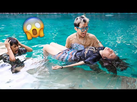 TEGANG!!! PRILLY TIBA-TIBA TENGGELAM DI KOLAM RENANG DIKIRA DANGKAL!!! DIA SEMPET GA BERNAFAS!!!