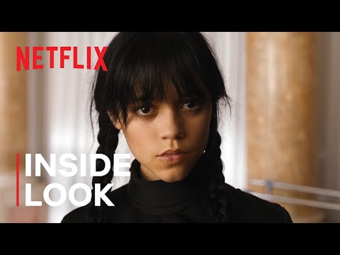 afbeelding Jenna Ortega and Tim Burton Introduce Wednesday | Wednesday | Netflix Philippines