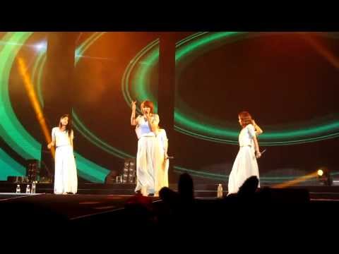 120811  4minute- i my me mine @ Be4uty & the B2ST live in macao