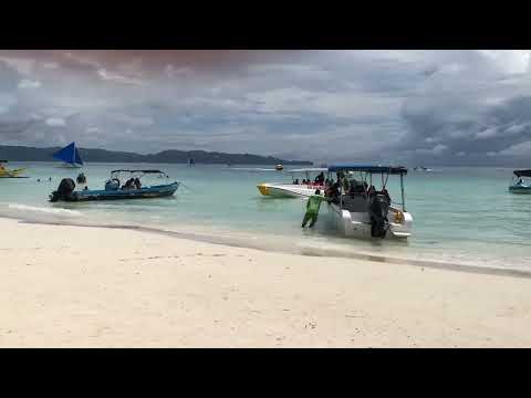 Beautiful sea beach 🏝️ in Boracay, Philippines 🇵🇭