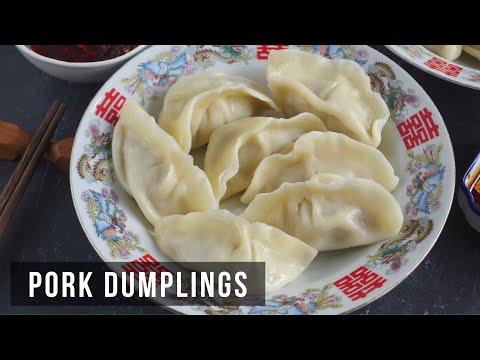 Pork & Cabbage Dumplings Made From Scratch (猪肉白菜水饺)