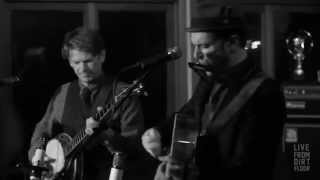 Live From Dirt Floor: Mark Erelli - &quot;Long Gone&quot;