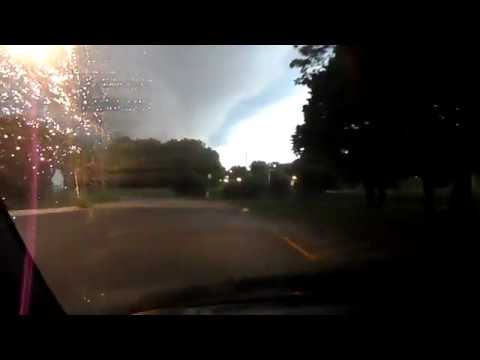 2018 08 28 7 04 cloud in the NNW from Bettendorf