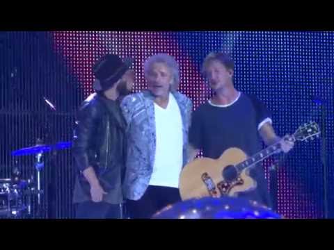 Niila feat. Samu Haber - A Hundred Years @ Olympiastadion München