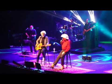 *** Renato Teixeira e Sérgio Reis -  Tocando em Frente ***