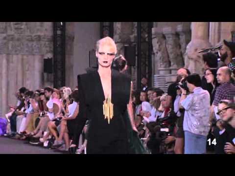 Stephane Rolland ➤ Haute Couture Fall/Winter 2011/2012 Full Edited Show