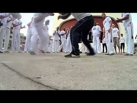 Benguela Praca de Pacificador - Capoeira on Tour