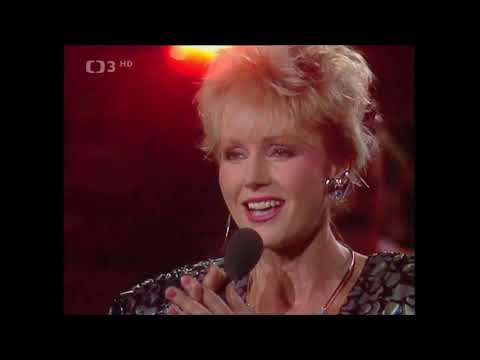 Helena Vondráčková a Jiří Korn - Zatím co déšť si v listí hrál (1987)