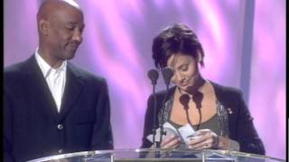 Finlay Quaye wins British Male presented by Errol Brown &amp; Natalie Imruglia | BRIT Awards 1998