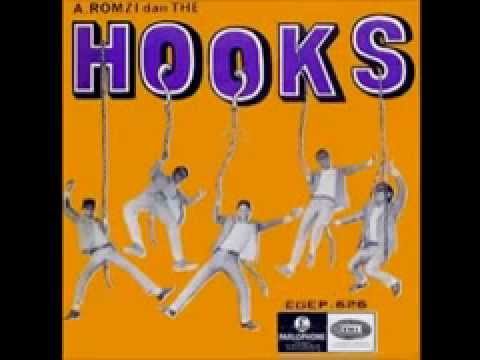 Menanti Dewi - A.Romzi & The Hooks