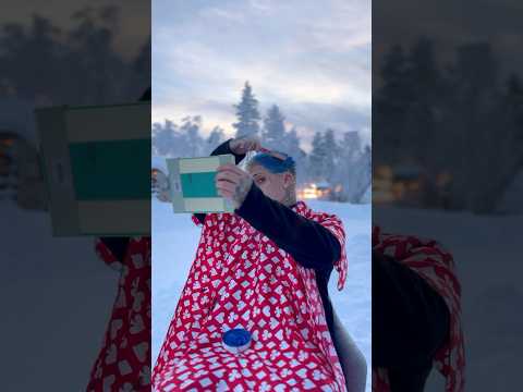 CORTEI E PINTEI MEU CABELO NA NEVE ❄️🥶#wesleygonzaga #shorts