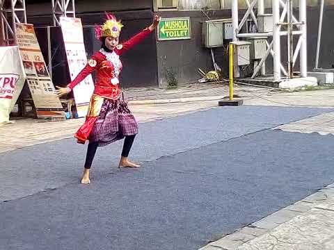 Tarian Jaipong Wiraga Gumbira oleh Hilma di Event Organizer KPU Ramayana, Cilegon 24 Maret 2019