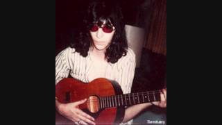 Joey Ramone acoustic - Waiting For That Railroad + Death Of Me