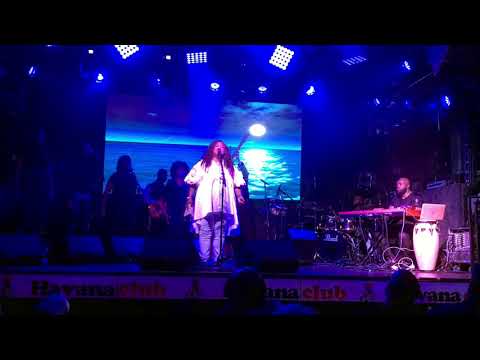 FRANCINE EALEY MURPHY /// I LOOK TO YOU /// LIVE AT HAVANA CLUB JUNE 2019