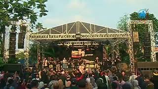 Download lagu Ikan Dalam Kolam - Erika Syaulina ft Vela Zaladara (SK Group) mp3 Download lagu Ikan Dalam Kolam - Erika Syaulina ft Vela Zaladara (SK Group) mp3