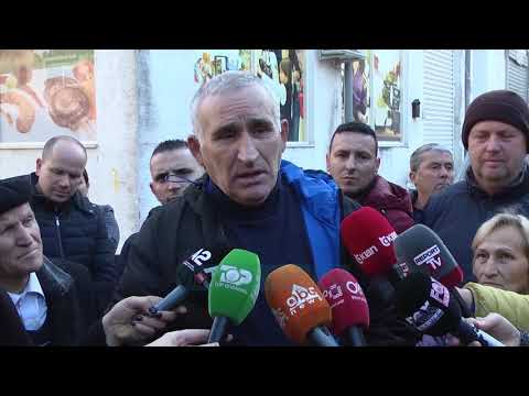 Banorët e 12-katëshit në protestë: Pallati s’mund të riparohet - News, Lajme - Vizion Plus