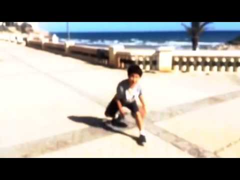 9 years old JW practice basketball in sitges!!!