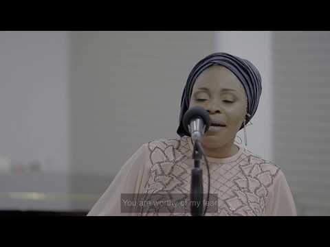 Tope Alabi - ERU RE TO BA (Spontaneous Song)- Video