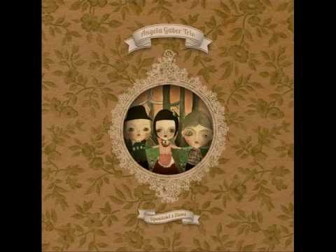 Angela Gaber Trio " Plywe kacza po Tysyni"