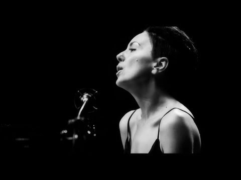 download lagu mp3 mp4 Michelle Titian, download mp3 Michelle Titian free download, download mp3 Michelle Titian