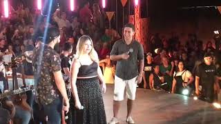 Henrique e Juliano Dvd Menos é Mais ao vivo