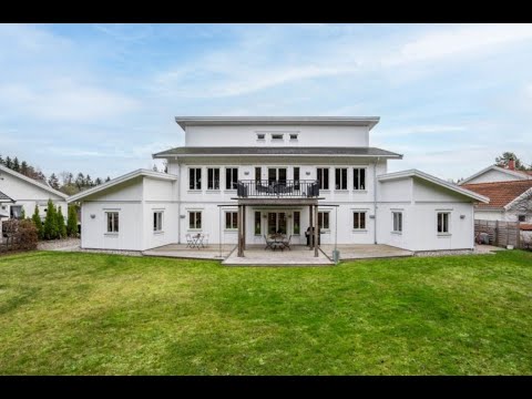 Såld, 8 rum · 260m2, Alsike : Via Notar mäklare Uppsala