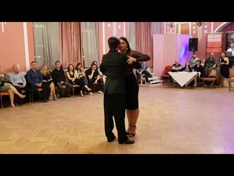 Haris Mihail & Natasha Lewinger / La Sonrisa Tango / Osvaldo Pugliese - Nochero Soy