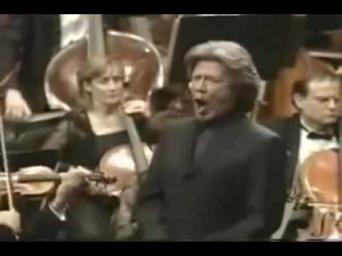 Puccini   Tosca   Samuel Ramey   'Te Deum'