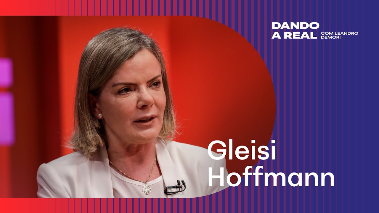 Gleisi Hoffmann é a convidada de Leandro Demori no Dando a Real