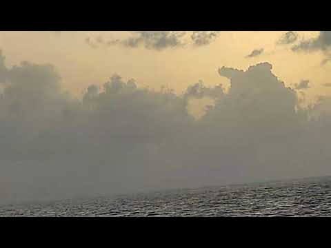 baech vibe status #devgad beach# sindhudurg#sea wave#feeling good# flying in my world