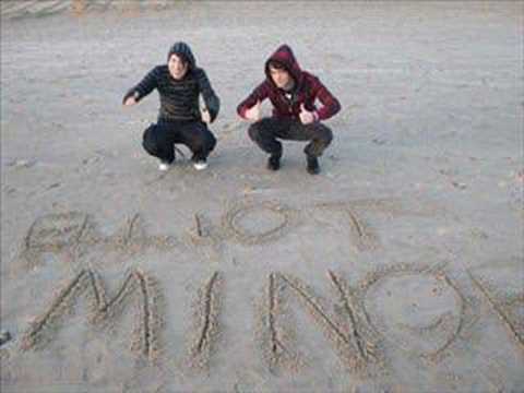 Elliot Minor - Still Figuring Out