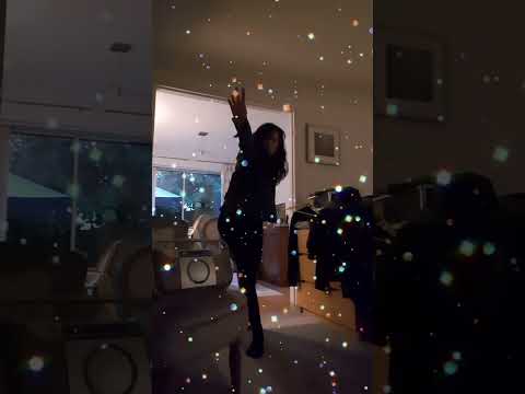 Helen Jayne Withawhy's tribute to @Sarabareilles and her song Gravity. #gravity #helenjaynemckellar