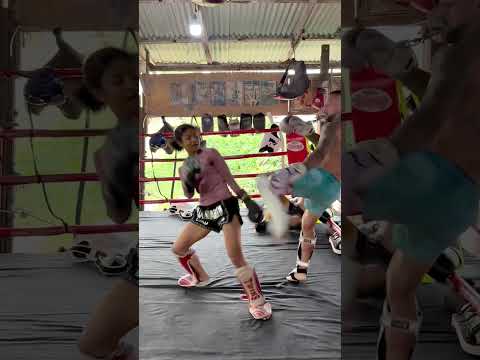 Living in The Matrix 😎 How will Duangdawnoi's ONE debut end at ONE Friday Fights 128?