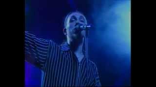 Ákos - Ki helyett szeretsz?