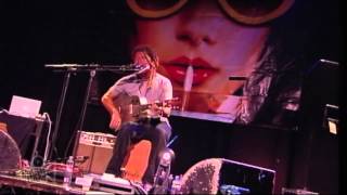 Ash Grunwald - Untitled 1 (Live in Sydney) | Moshcam