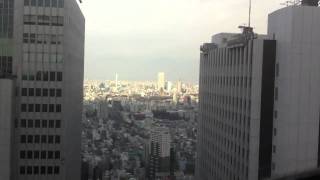 japan earthquake makes skyscraper dancing