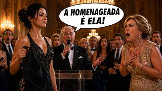 A Sogra me fez servir os convidados no jantar de comemoração. Mas não sabia que a festa era pra mim