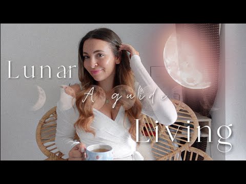 Guide to Lunar Living| how to live with the moon cycles, full moon, new moon, yoga and more