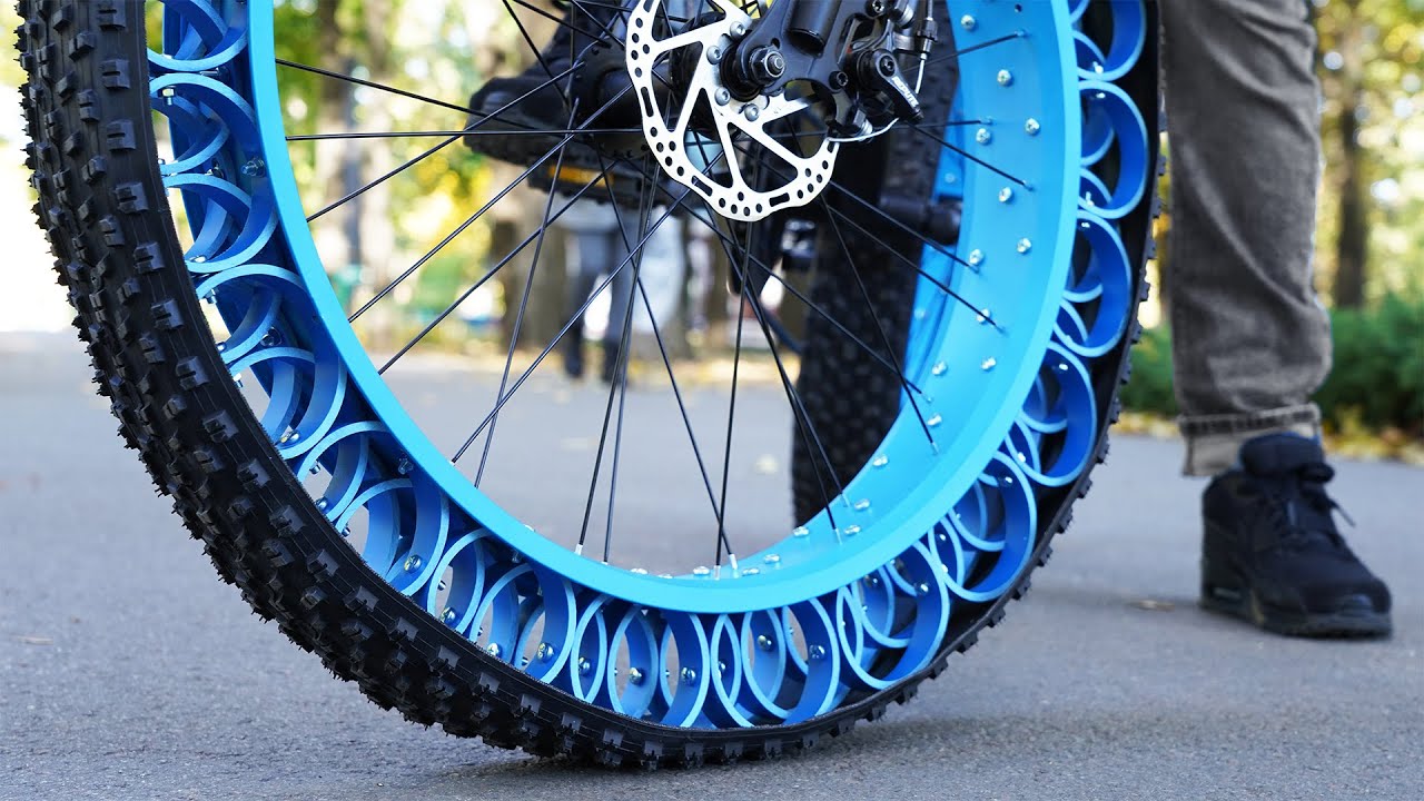 Amatininkas savo dviračiui pagamino beorę padangą ir tai veikia