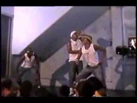 Os Assanhados - Agito a Festa