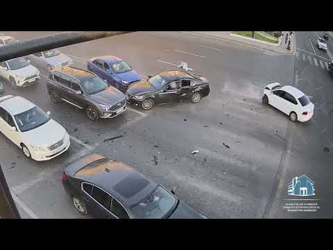 Bakıda piyada keçidində baş vermiş ağır qəzanın görüntüləri yayılıb