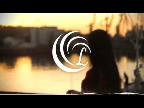 Axollo - Versailles (feat. MAJRO)